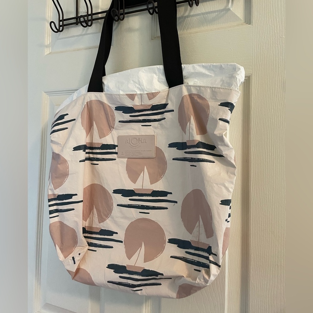 ALOHA Collection | Day Tripper - Sail